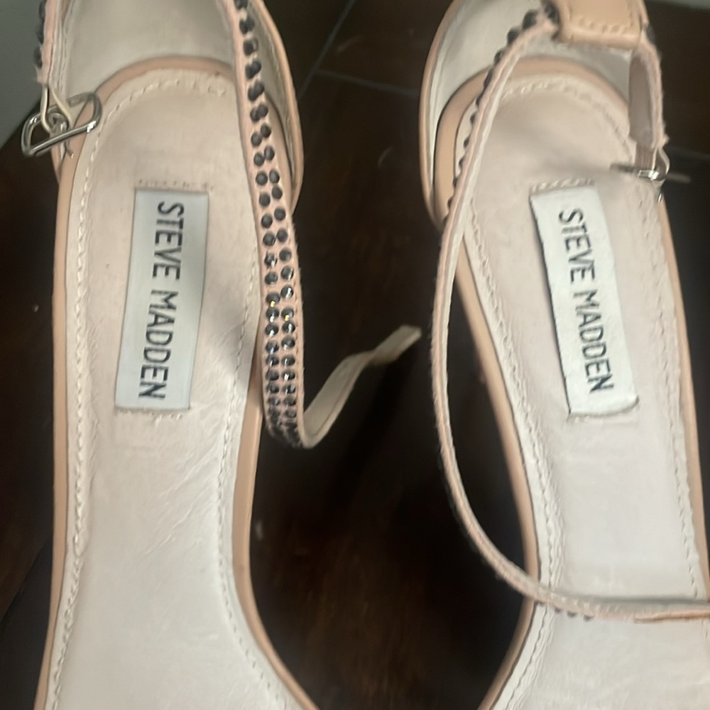 Steve Madden Heels - Picture 3 of 4